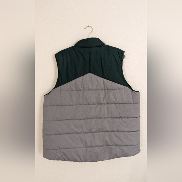 Nike SVU Football puffer vest XL - Picture 6 of 7